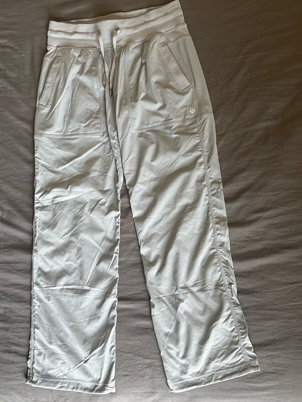Sz 6 Lululemon Dance Studio wide leg